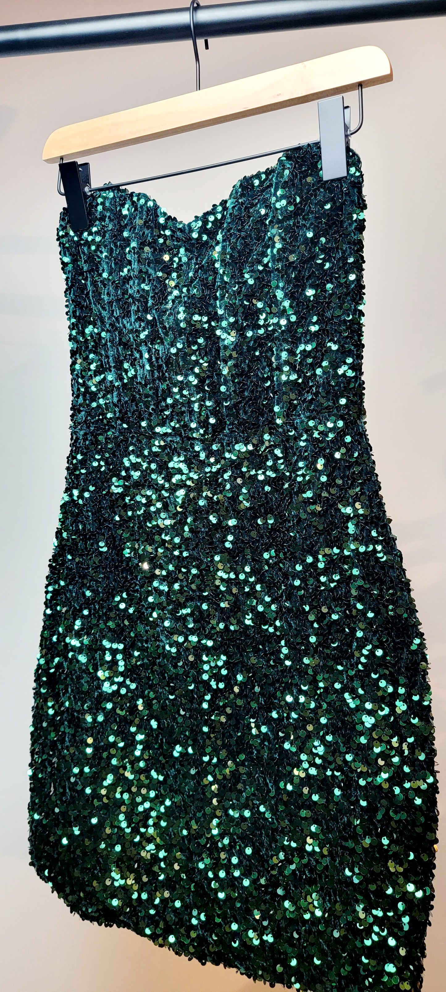 Robe bustier paillette